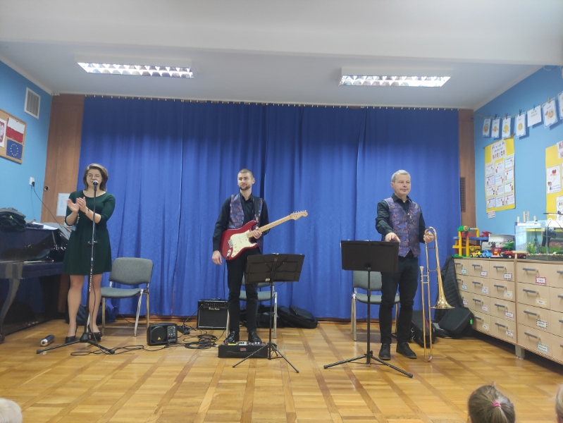 Zdjęcie artyst&oacute;w Lubuskiego Biura Koncertowego