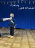Maluszek na scenie